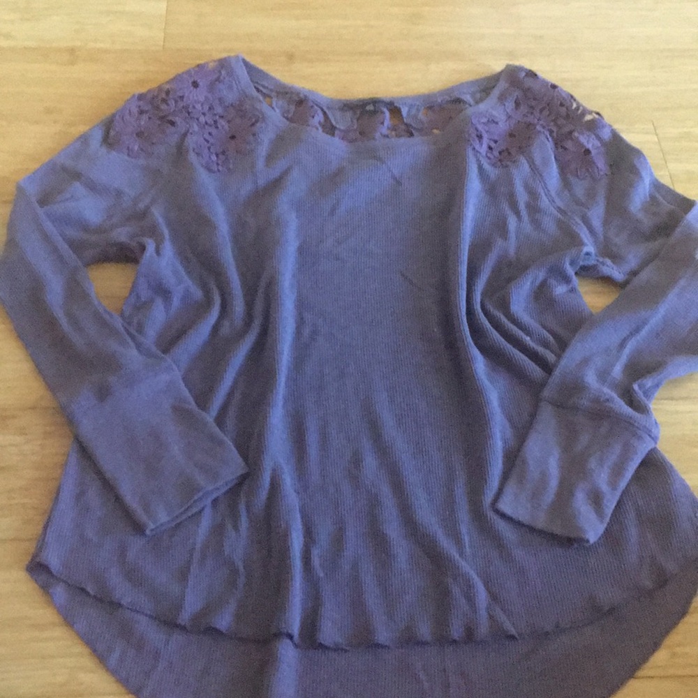 American Eagle outfitters purple knit with detail